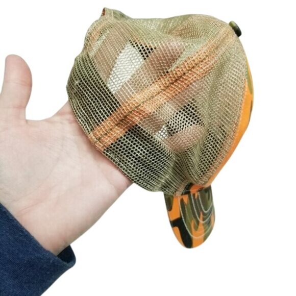 Calcutta Camouflage & Mesh Snapback Hat‎ With Embroidered Skull Logo - Picture 7 of 8